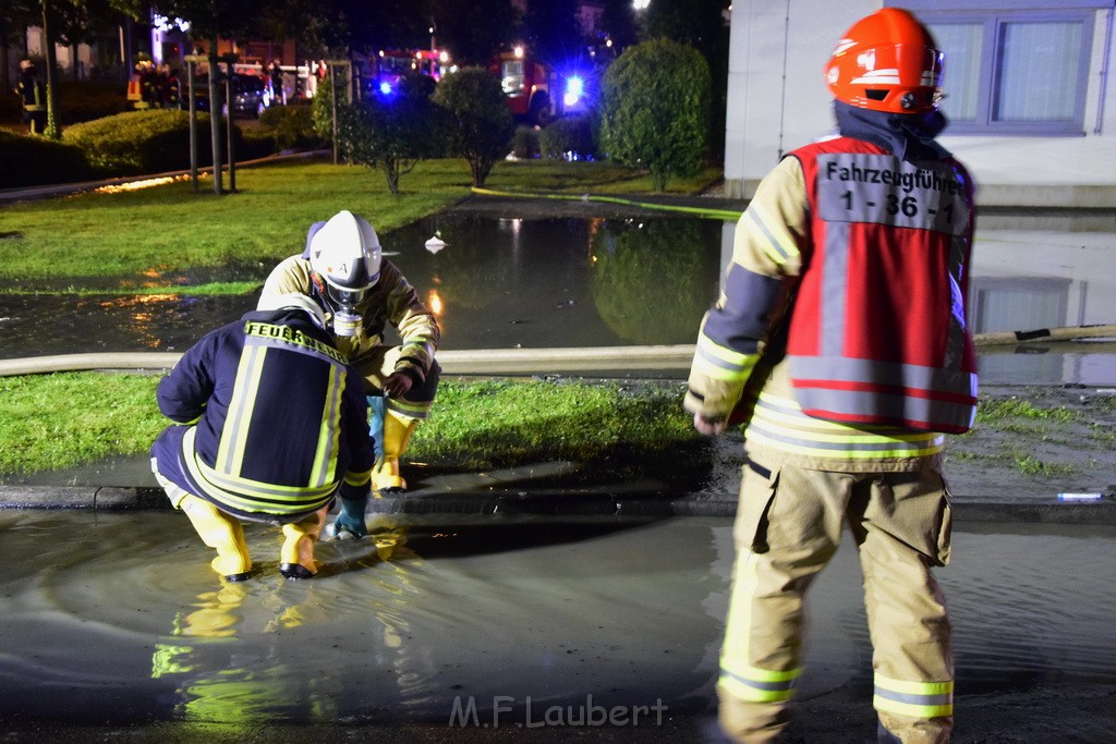 Grossbrand Halle Troisdorf Kriegsdorf Junkersring P708.JPG - Miklos Laubert